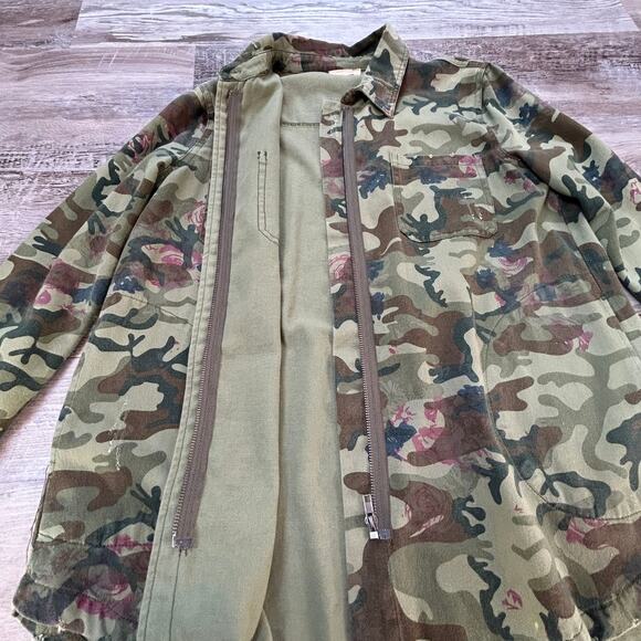 Mystree Floral Camo Button Down Shirt Jacket Cotton Army Core Small NWOT - Picture 4 of 7